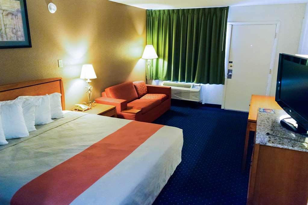 Express Inn Newport News Room photo